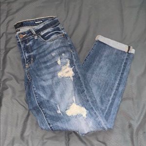 Boyfriend fit Judy blue size 5 jeans